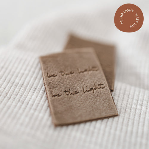 Dubbelvikt sammetsmärke - Be the Light