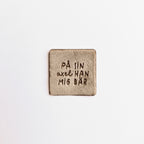 Sammetsmärke - På sin axel Han mig bär